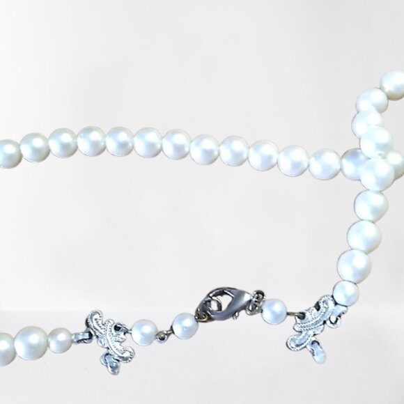 Faux Pearl Single Strand Necklace - Picture 6 of 14